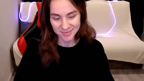 Snapshot of baby_kitte chatting on 2, 1, 2025 baby_kitte online show from 2, 1, 2025