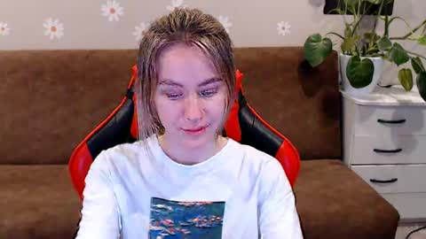 Snapshot of baby_kitte chatting on 3, 3, 2025 baby_kitte online show from 3, 3, 2025