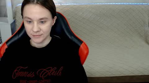 baby_kitte online show from 17, 1, 2026