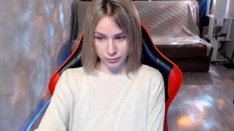 baby_kitte online show from 12, 3, 2026