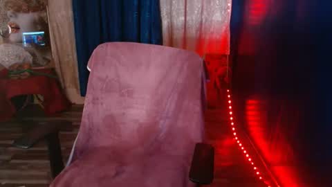 Snapshot of baby_love143 chatting on 8, 11, 2025 sky online show from 8, 11, 2025