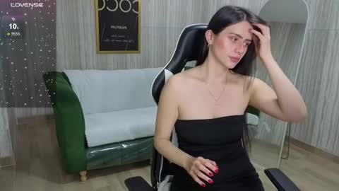 Bella online show from 17, 9, 2025