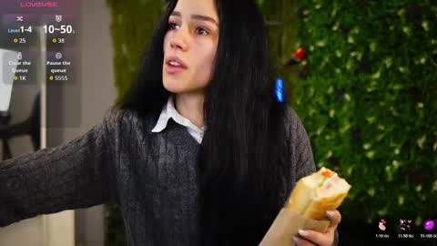 Baby Nico online show from 20, 11, 2025