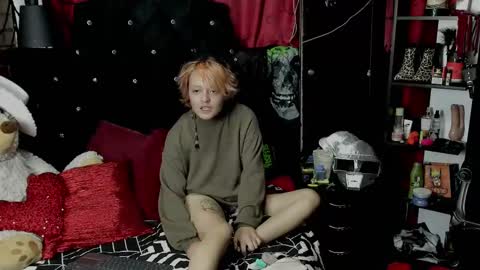 Snapshot of baby_punkk chatting on 19, 12, 2024 baby_punkk online show from 19, 12, 2024