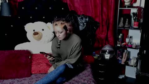 Snapshot of baby_punkk chatting on 21, 12, 2024 baby_punkk online show from 21, 12, 2024