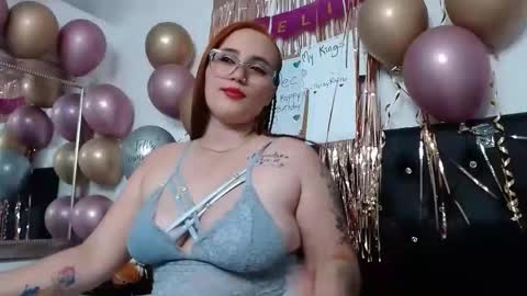 Daniella Soto online show from 19, 12, 2025