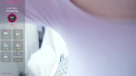 Snapshot of baby_su chatting on 3, 2, 2025  SuSu online show from 3, 2, 2025