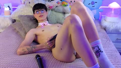 Snapshot of baby_xian chatting on 3, 12, 2024  Dani  online show from 3, 12, 2024