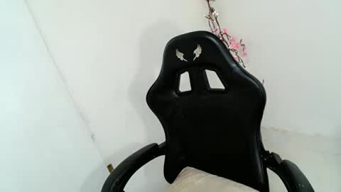 baby_zoexx online show from 22, 4, 2026