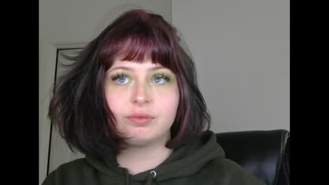 babybray online show from 17, 3, 2026