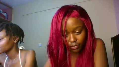 babybrown online show from 15, 4, 2026