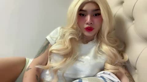 Snapshot of babyclarats chatting on 4, 3, 2026 Clara online show from 4, 3, 2026