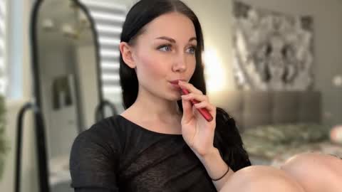 Baby Coffee online show from 9, 10, 2025