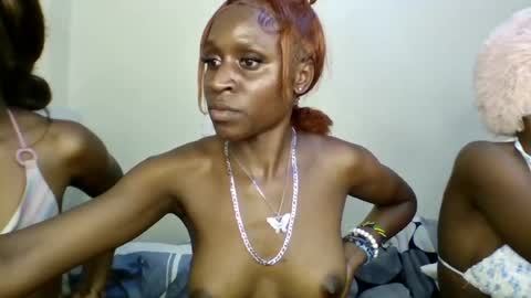 Snapshot of babydoll_230 chatting on 26, 6, 2026 Babydoll 230 online show from 26, 6, 2026