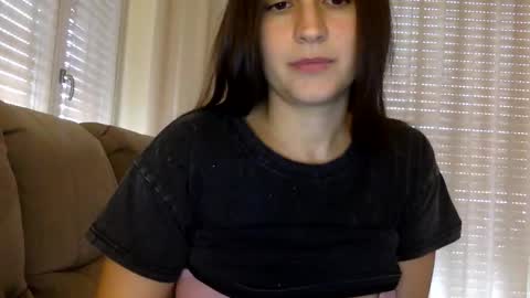 BabyElodie12 online show from 29, 10, 2025