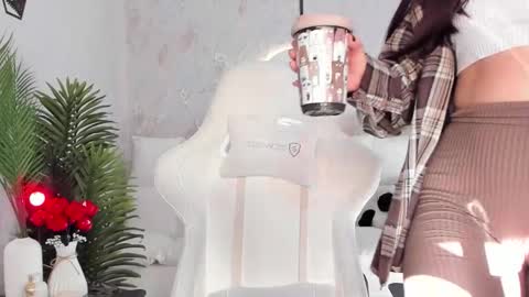 Snapshot of babyisperfect chatting on 9, 9, 2025 Sophia online show from 9, 9, 2025