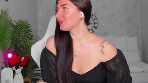 Snapshot of babyisperfect chatting on 7, 10, 2025 Sophia online show from 7, 10, 2025