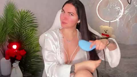 Snapshot of babyisperfect chatting on 2, 12, 2025 Sophia online show from 2, 12, 2025