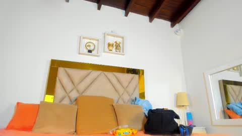 babylattin online show from 4, 2, 2026