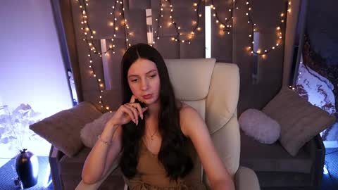 Snapshot of babylumii chatting on 2, 6, 2026 Lady Vi online show from 2, 6, 2026