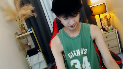 call me james online show from 27, 10, 2025