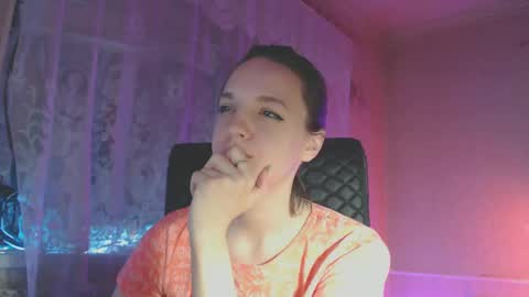 Snapshot of babymuro4ka chatting on 2, 3, 2025 Sonya online show from 2, 3, 2025