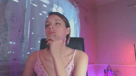 Snapshot of babymuro4ka chatting on 10, 4, 2026 Sonya online show from 10, 4, 2026