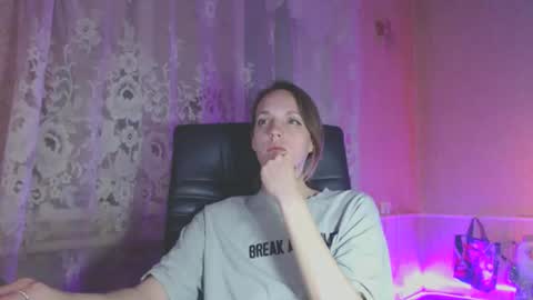 Snapshot of babymuro4ka chatting on 18, 4, 2026 Sonya online show from 18, 4, 2026