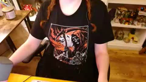 Snapshot of babyostara chatting on 29, 10, 2025 babyostara online show from 29, 10, 2025