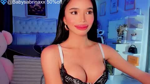 Snapshot of babysabrinaxx chatting on 2, 3, 2025 babysabrinaxx online show from 2, 3, 2025