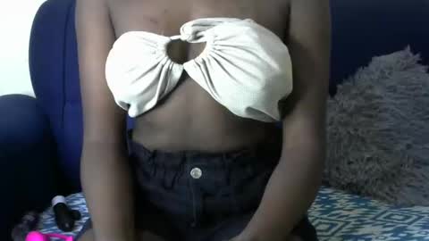 Snapshot of babysl0909 chatting on 9, 3, 2025 babysl0909 online show from 9, 3, 2025