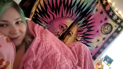 Snapshot of babyslutbunny chatting on 23, 1, 2025 babyslutbunny online show from 23, 1, 2025