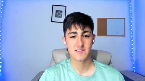 Babyted273 online show from 25, 3, 2026