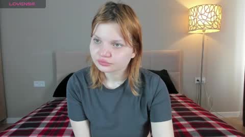 babyyulli online show from 11, 5, 2026