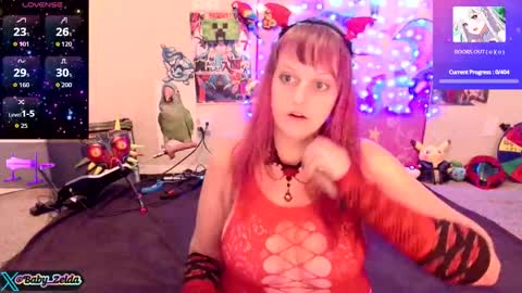 Snapshot of babyzelda chatting on 15, 10, 2025 BabyZelda online show from 15, 10, 2025