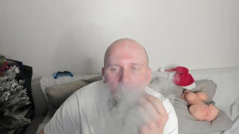 Snapshot of bad_hot_boy__209123 chatting on 3, 1, 2025 Mike online show from 3, 1, 2025