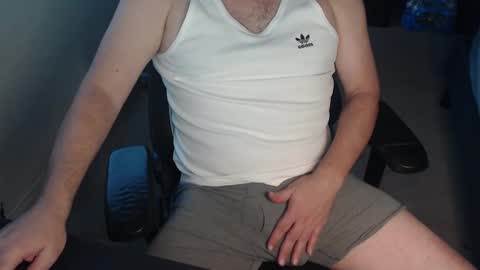 Snapshot of baddaddy77 chatting on 29, 9, 2025 baddaddy77 online show from 29, 9, 2025