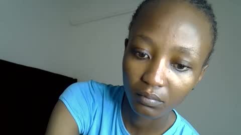 Snapshot of baddie_bunnie chatting on 26, 11, 2025 baddie_bunnie online show from 26, 11, 2025