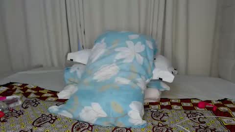 Snapshot of baddie_caramell chatting on 24, 9, 2025 baddie_caramell online show from 24, 9, 2025