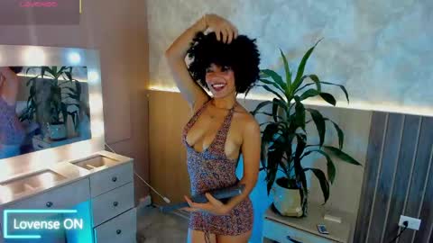 Snapshot of baddie_delaylaa chatting on 13, 4, 2026 BADDIE DELAYLA online show from 13, 4, 2026