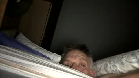 Snapshot of badger150 chatting on 16, 12, 2024 badger150 online show from 16, 12, 2024