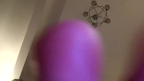 Snapshot of badger150 chatting on 7, 1, 2025 badger150 online show from 7, 1, 2025