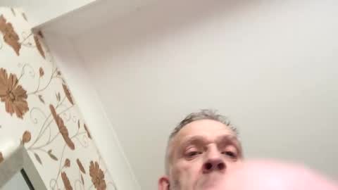 Snapshot of badger150 chatting on 1, 2, 2025 badger150 online show from 1, 2, 2025