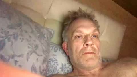 Snapshot of badger150 chatting on 4, 3, 2025 badger150 online show from 4, 3, 2025