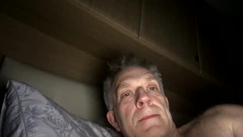 Snapshot of badger150 chatting on 7, 3, 2025 badger150 online show from 7, 3, 2025