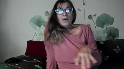 Gina online show from 25, 11, 2025