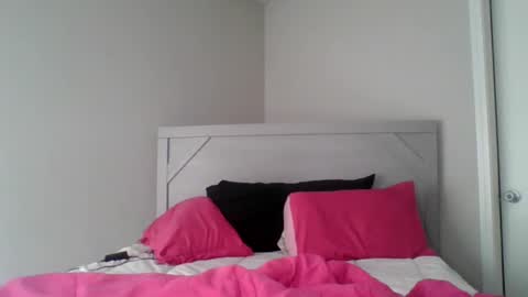 Badgirlbritt your favorite girl  online show from 22, 1, 2025