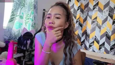 badlilbambi online show from 14, 9, 2025