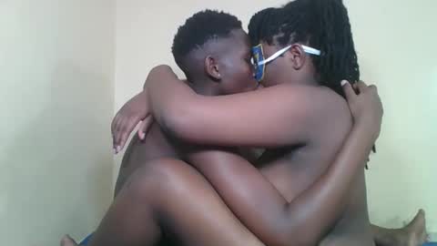 bads_girles online show from 7, 5, 2026