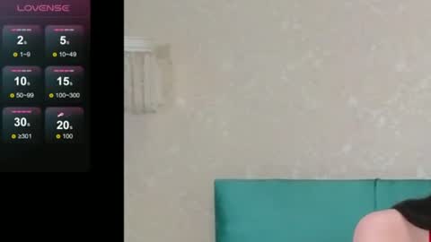 Snapshot of bae_miamor chatting on 3, 7, 2026 Hello my name is Ariella online show from 3, 7, 2026